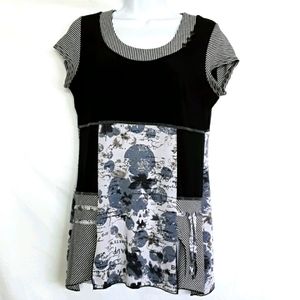 Bali Shortsleeve Top Multiple Prints Medium
